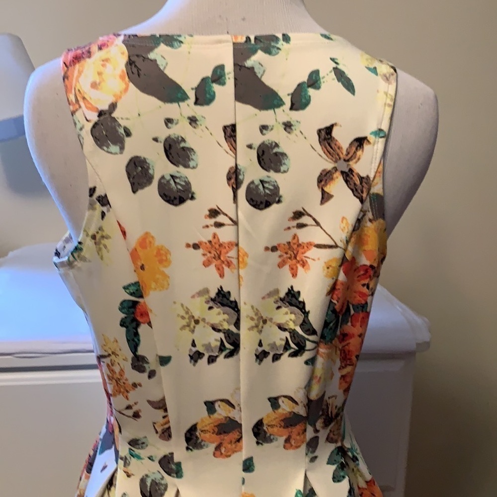 Candies super stretchy floral sleeveless dress - Picture 6 of 14